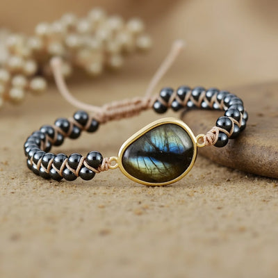 CELESTIA™ - LABRADORITE & HEMATITE PROTECTION BRACELET