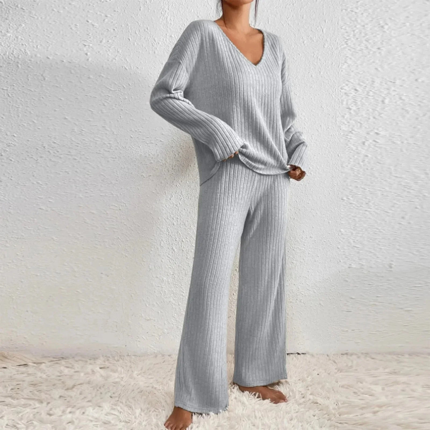 Karen - Ribbed Lounge Set | V-Neck & Wide Leg
